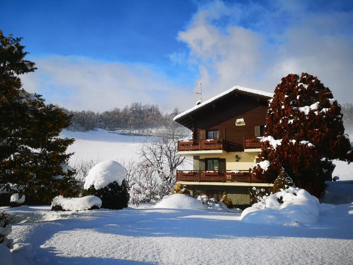 Casa Margherita Chambres D'Hotes & Spa Challand-Saint-Anselme Exterior foto